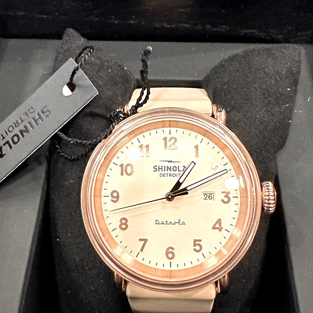 Brand New, Shinola women’s watch.  THE PINKY DETROLA 43MM.